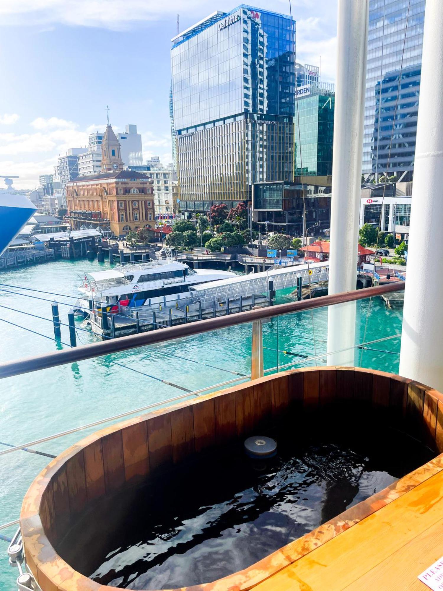 Luxury Apartment - Parking - Hot Tub - Stunning Views Auckland Eksteriør bilde